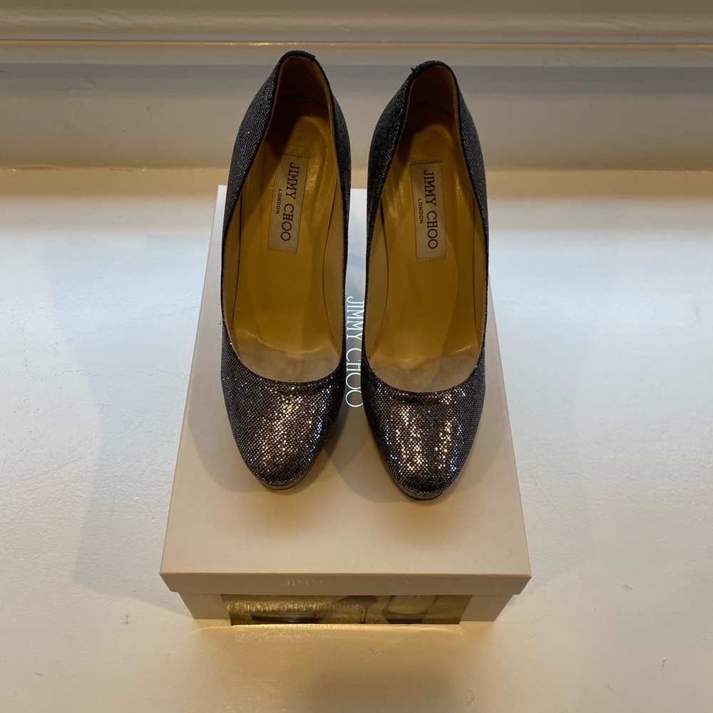 Jimmy Choo silver metallic pumps